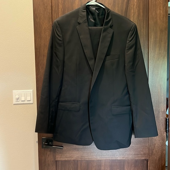 Men’s Suit